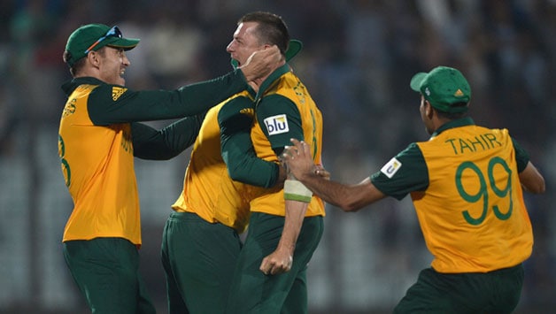 Steyn ensures last ball win for South Africa