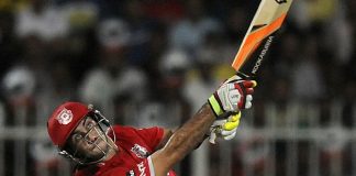 Maxwell and Miller script second incredible chase